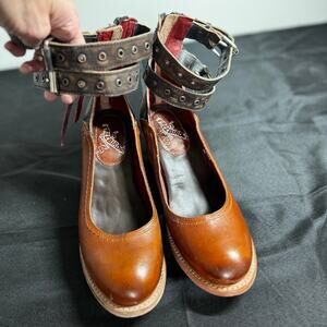 Brand New - Freebird Candella shoes - SIZE 9